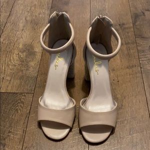 Lulus heels